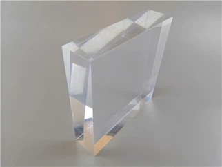 Transparent thick acrylic sheet block
