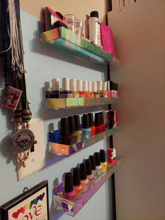 iridescent shelf 6 iridescent shelf 6